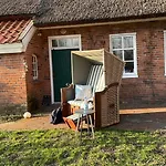 Reetdachhaus Am Ostfriesland Daire *