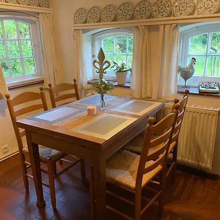 Apartament Reetdachhaus Am Ostfriesland *